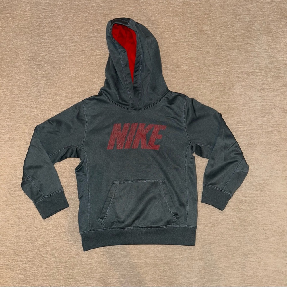 Nike ThermaFit Hoodie Kids Size 7
